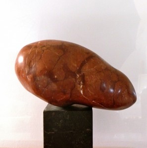 Sculptuur Marmer 
Hoog 16 cm. Lang 30 cm.
€ 890.--