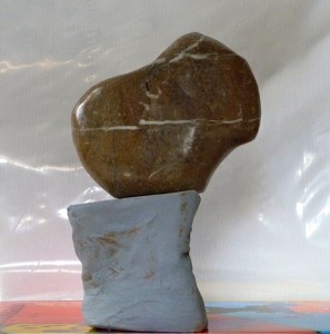 Olifantje  Marmer Hoog 22 cm.
incl. sokkel  € 145.-